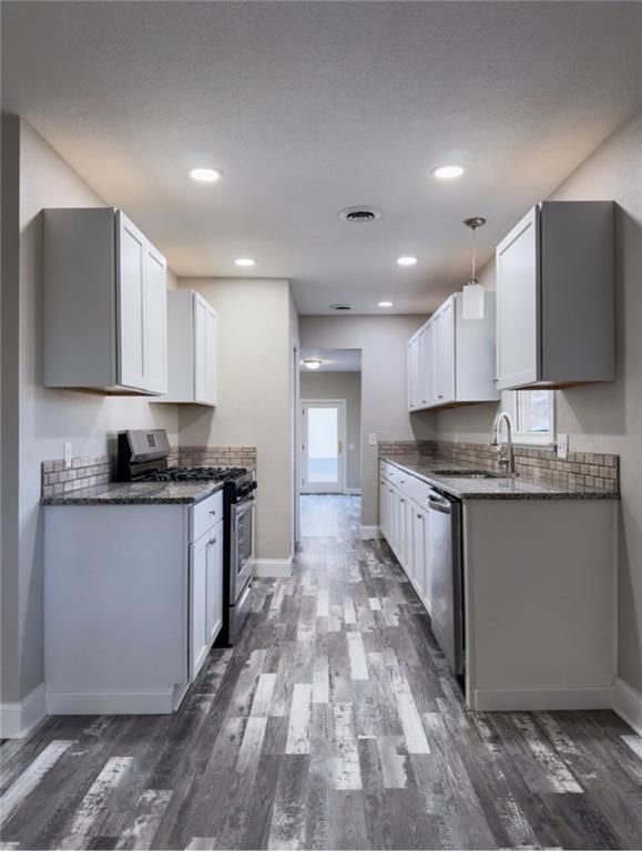 321 E Buchanan Street — photo 9