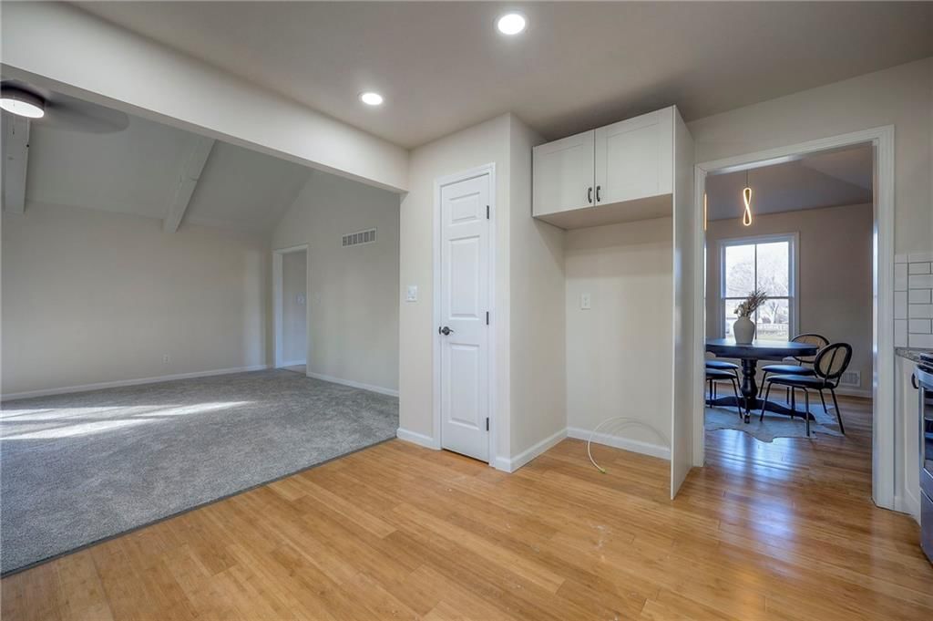 8012 Sunset Circle — photo 16