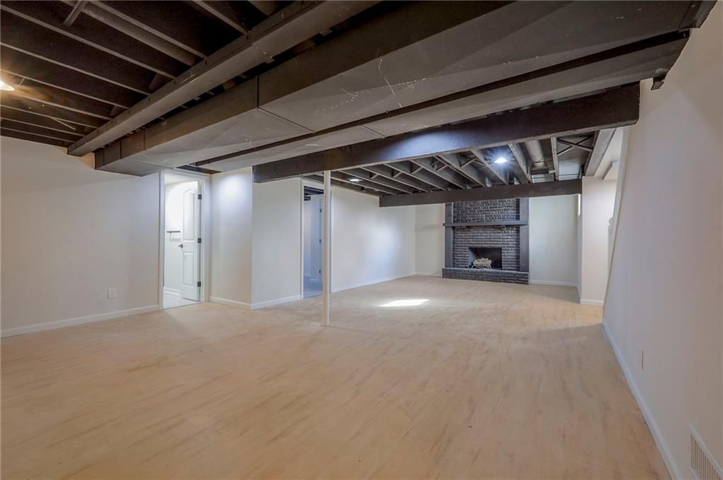 8012 Sunset Circle — photo 29