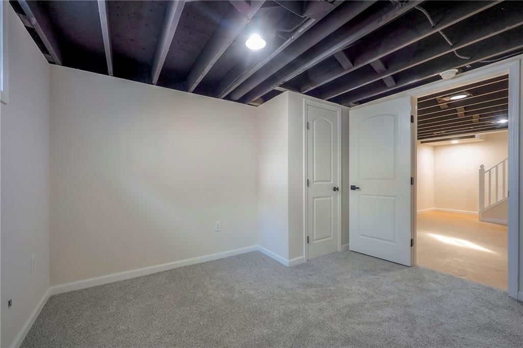 8012 Sunset Circle — photo 34