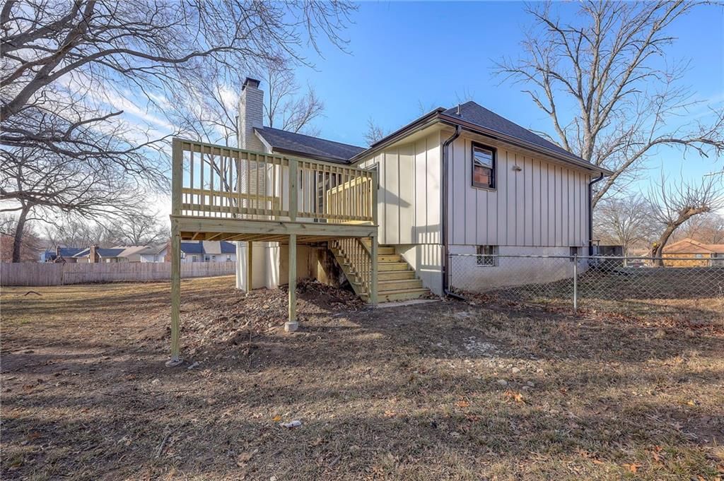 8012 Sunset Circle — photo 35