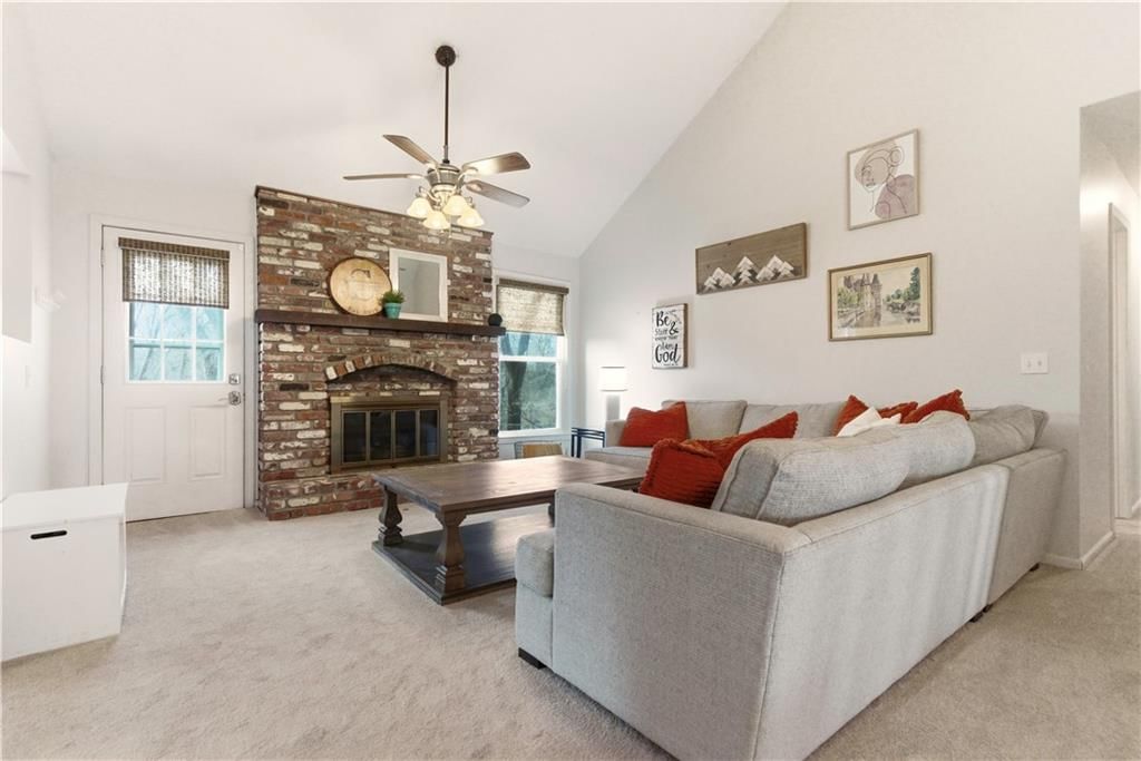 13924 S Brookwood Court — photo 3