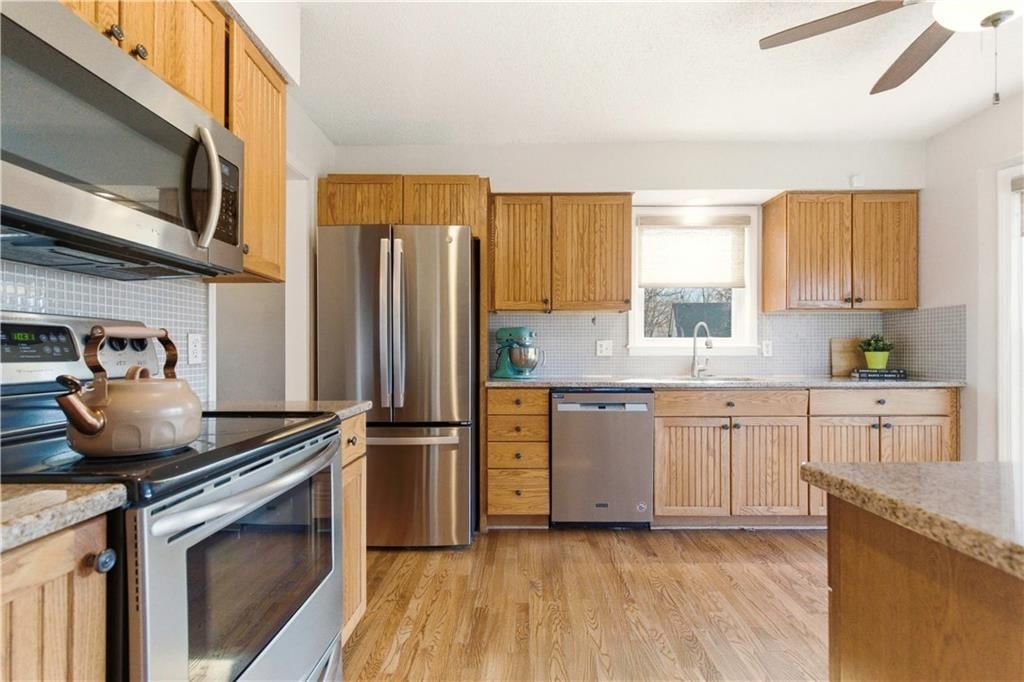 13924 S Brookwood Court — photo 7