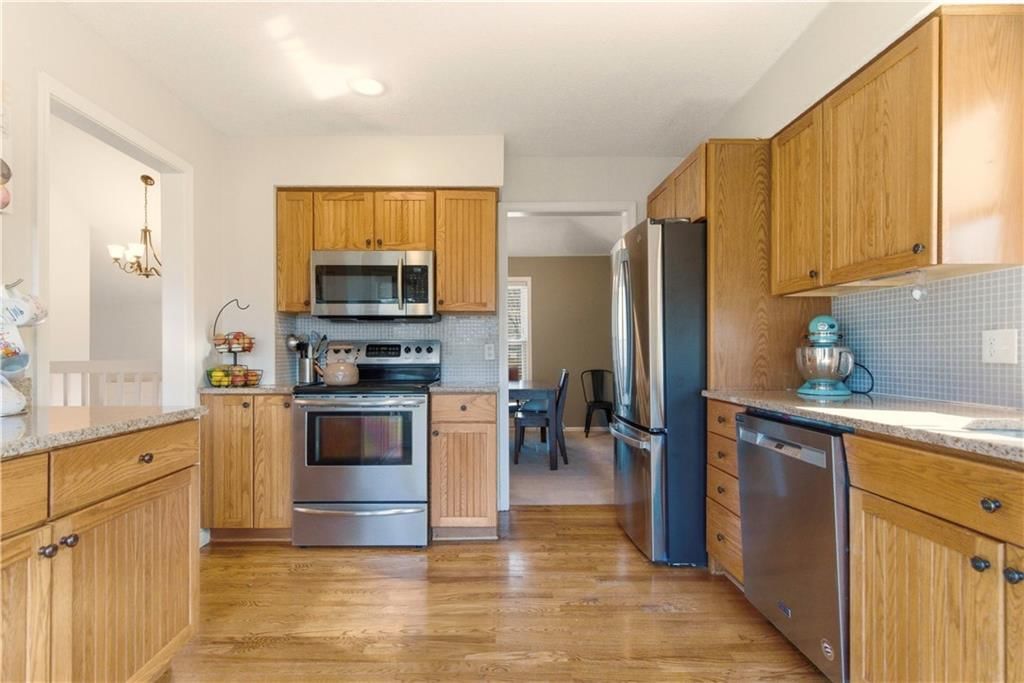 13924 S Brookwood Court — photo 11