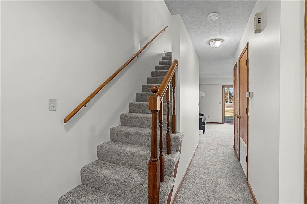 1103 Jeff Circle — photo 2