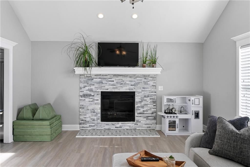 3909 SW Briarwood Drive — photo 8