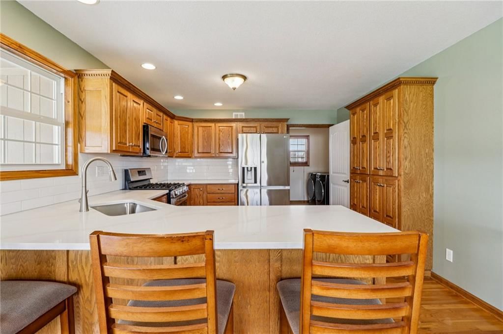 1343 S Delaware Drive — photo 8