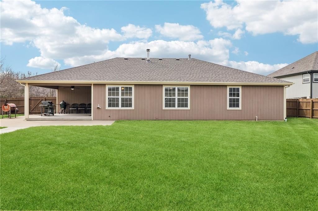 1343 S Delaware Drive — photo 23