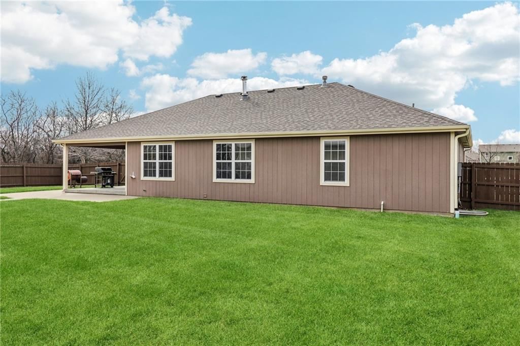 1343 S Delaware Drive — photo 24