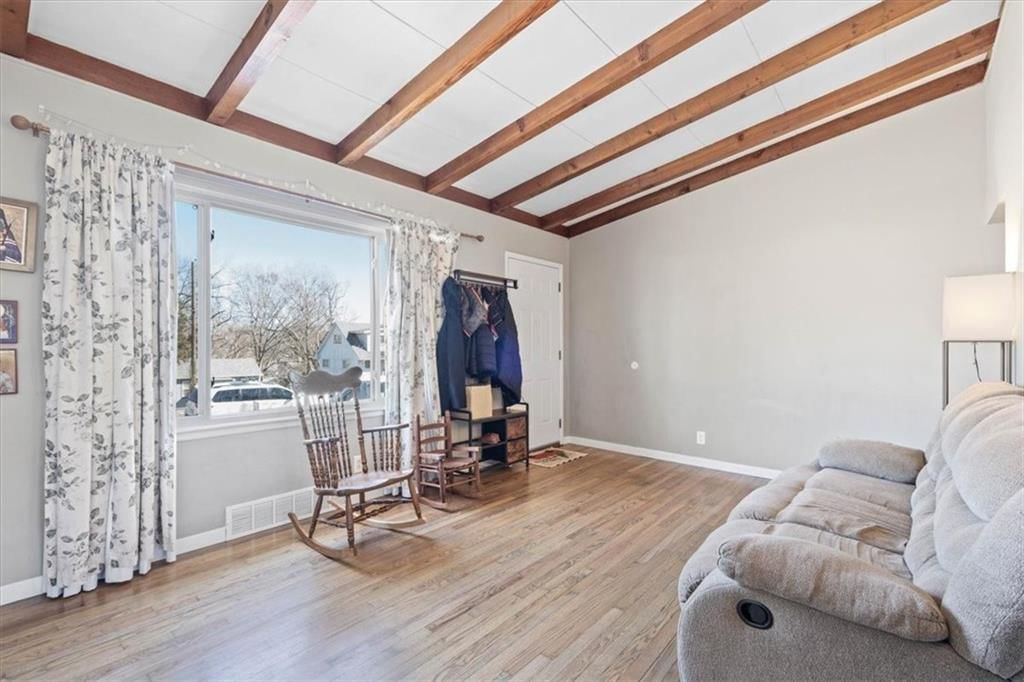 7036 N Harrison Street — photo 5