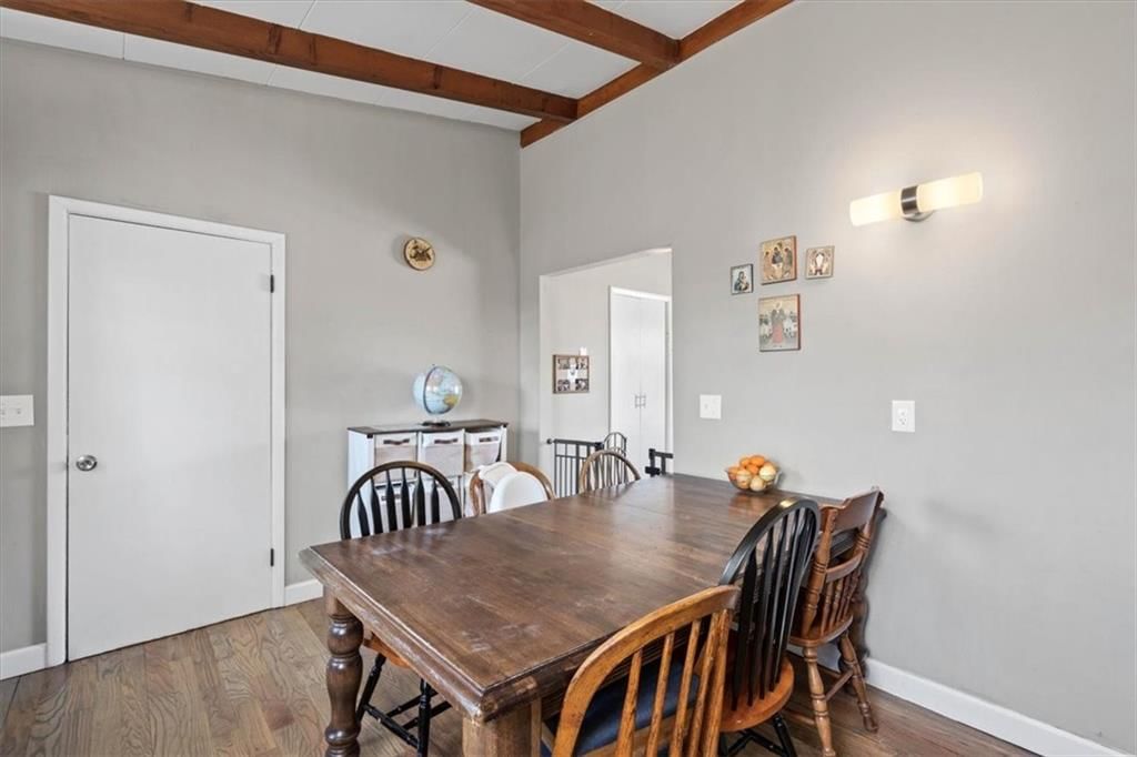 7036 N Harrison Street — photo 10