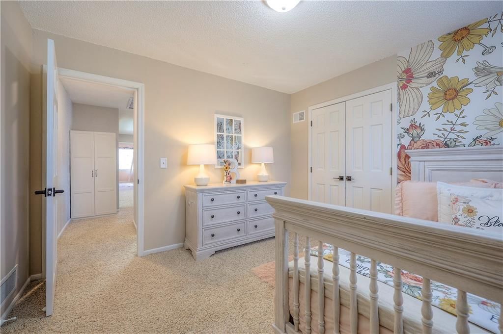 9729 W 115th Street — photo 22