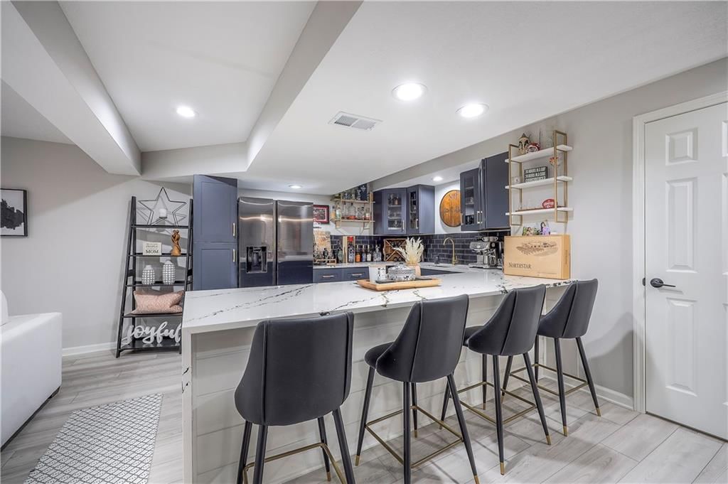 9729 W 115th Street — photo 26