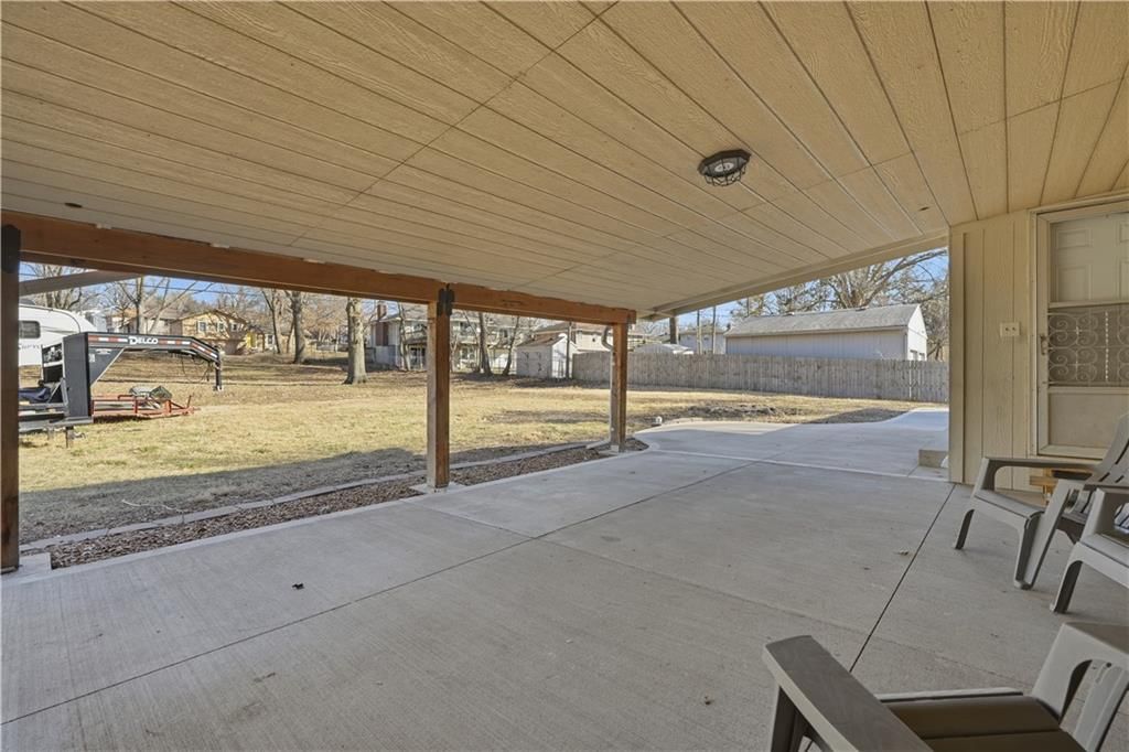 10915 Blue River Road — photo 30