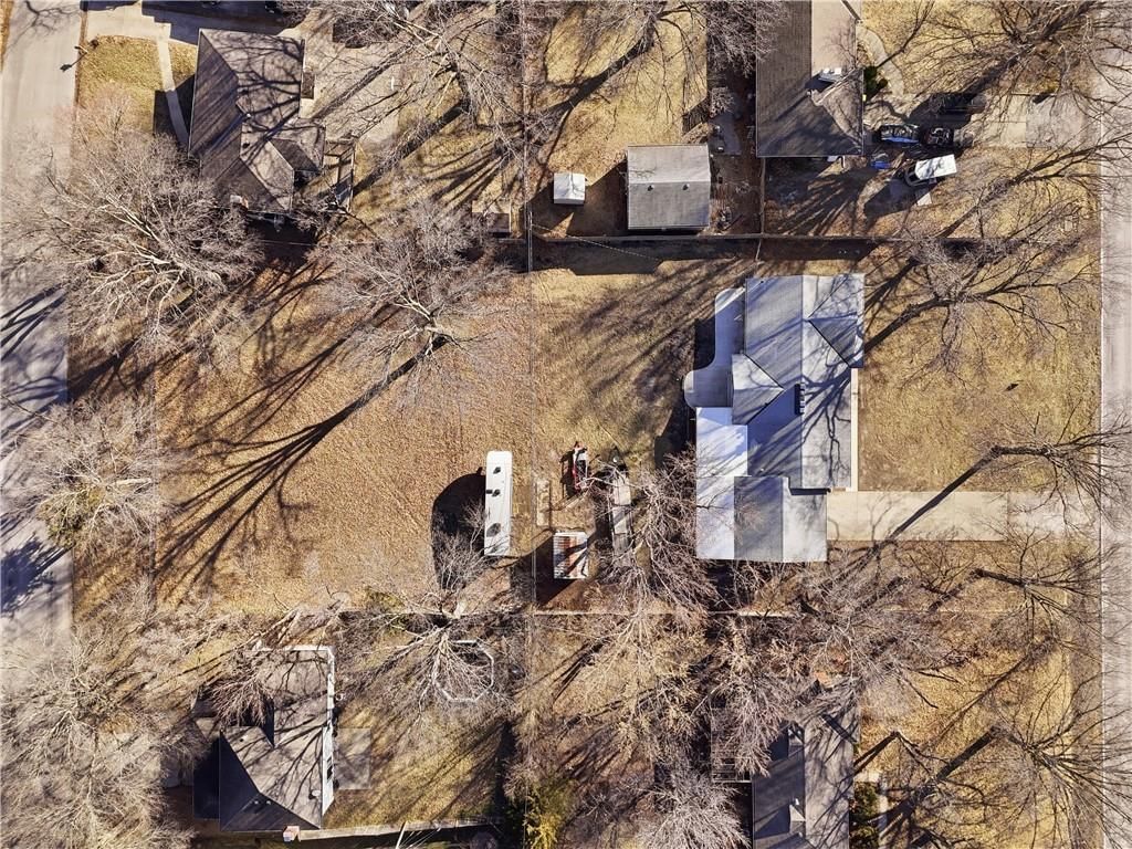 10915 Blue River Road — photo 42