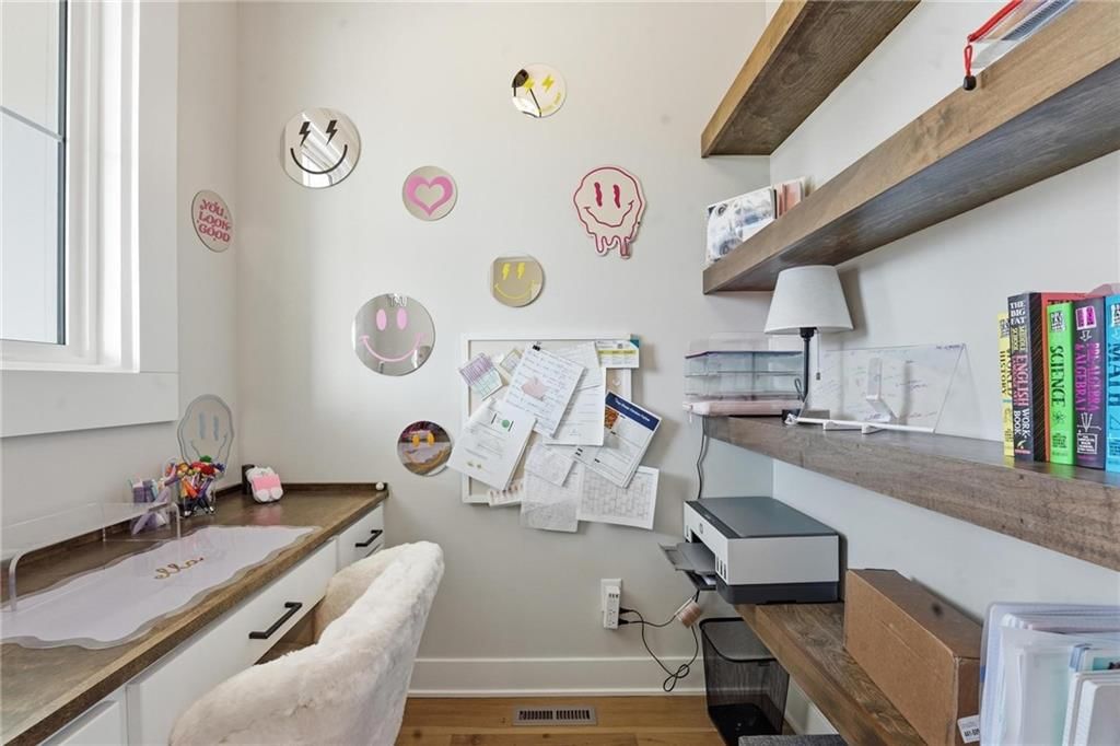 4204 Adams Drive — photo 4