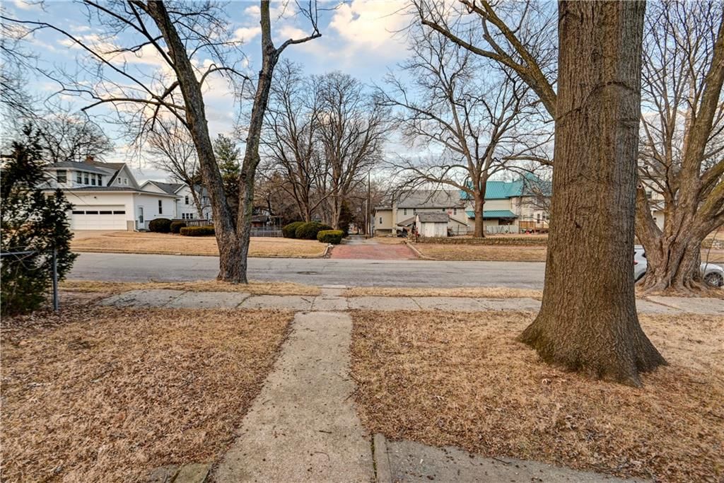 659 Middle Street — photo 26