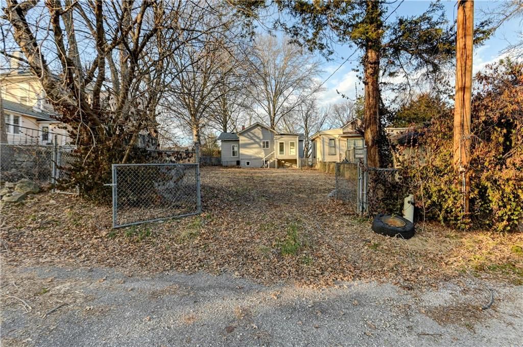 659 Middle Street — photo 30