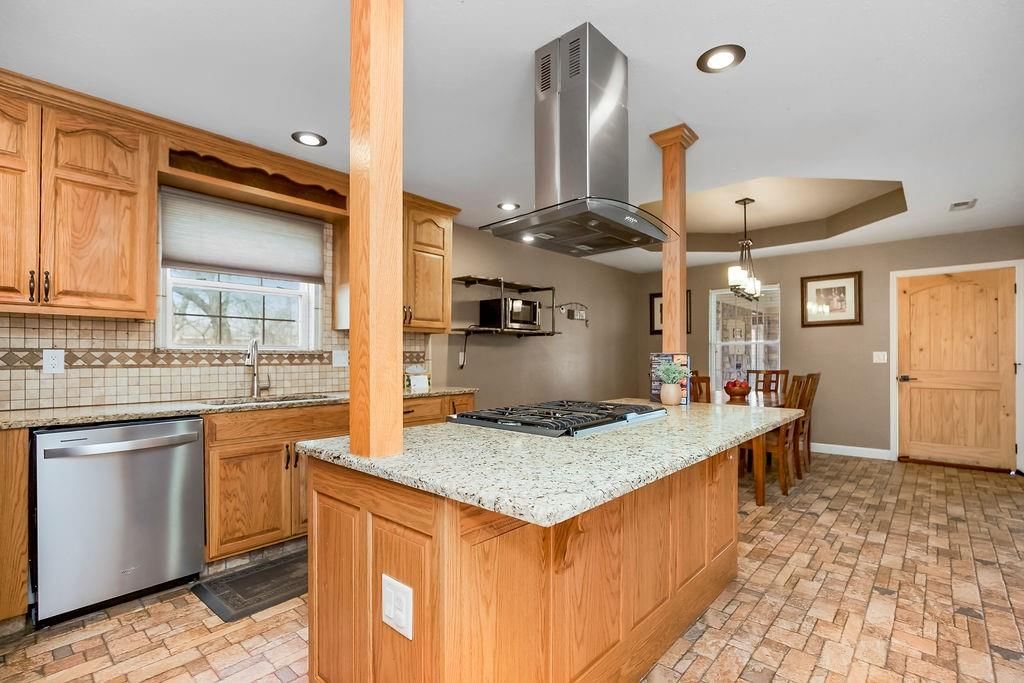 206 Fir Street — photo 12