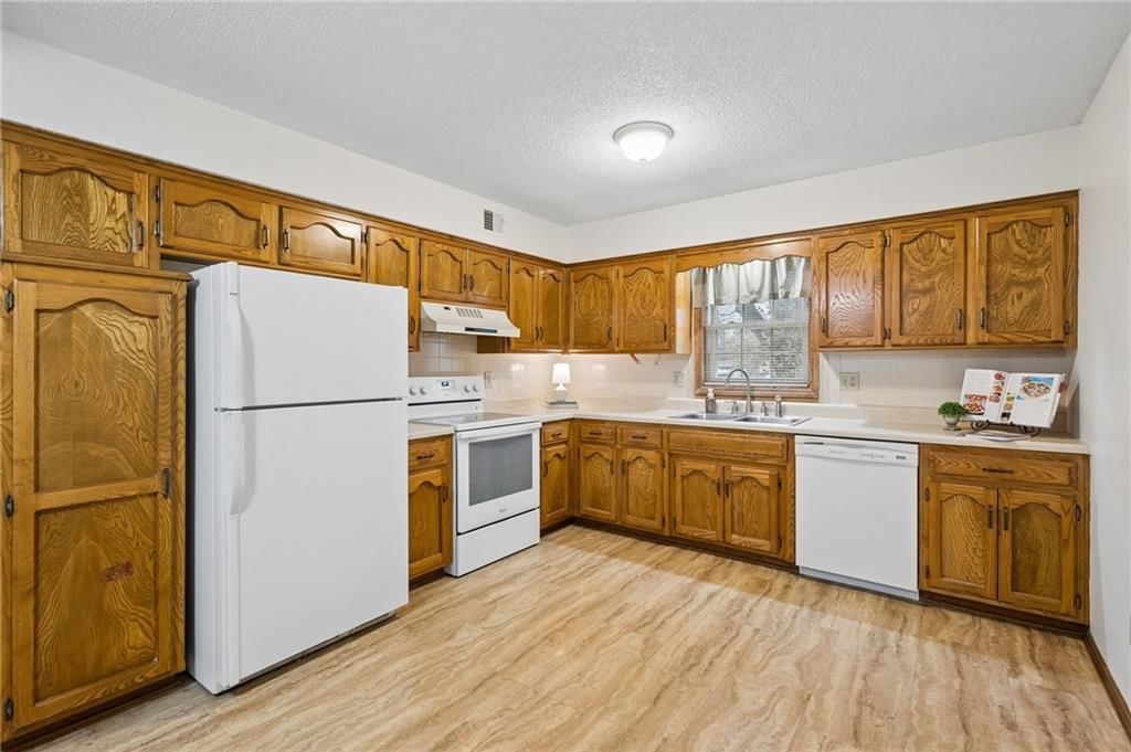 11443 N Virginia Avenue — photo 7