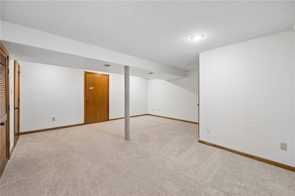 11443 N Virginia Avenue — photo 24