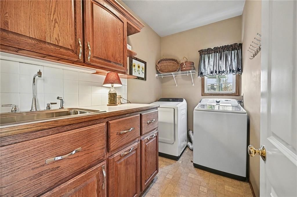 13090 Red Oak Court — photo 12