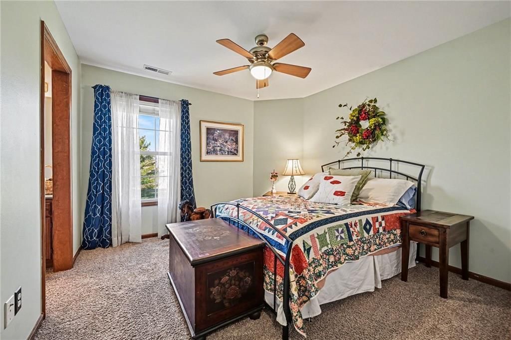 13090 Red Oak Court — photo 23