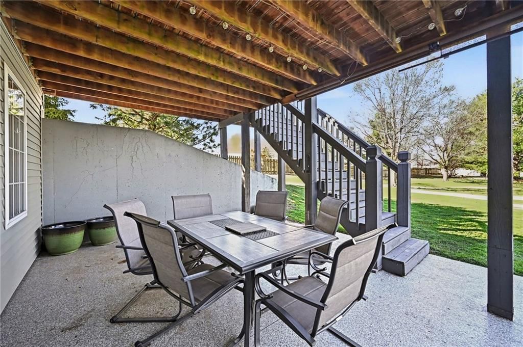 13090 Red Oak Court — photo 33