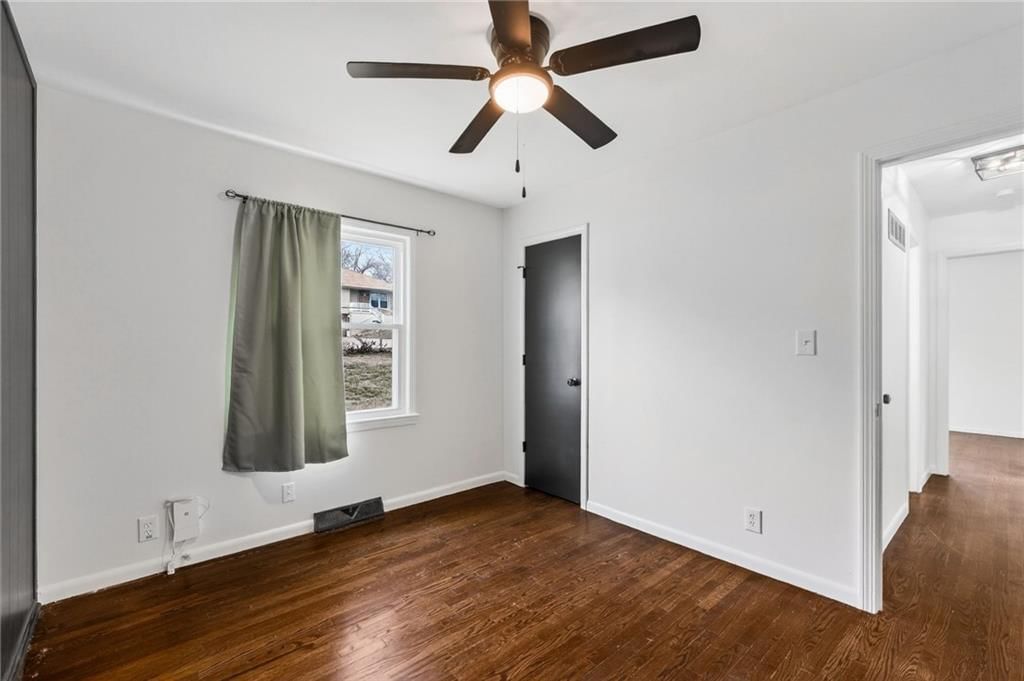4630 NE 43rd Terrace — photo 7