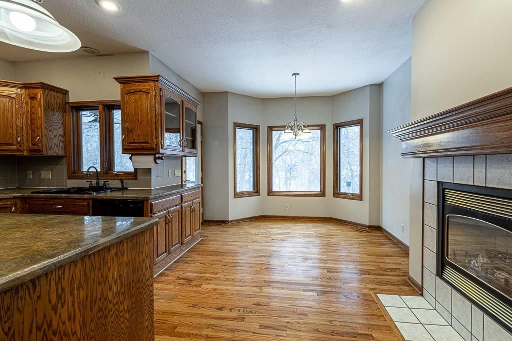 303 W 11th Street — photo 17