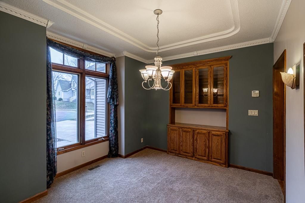 303 W 11th Street — photo 34