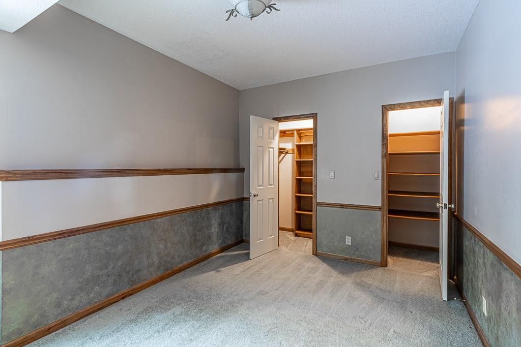 303 W 11th Street — photo 42