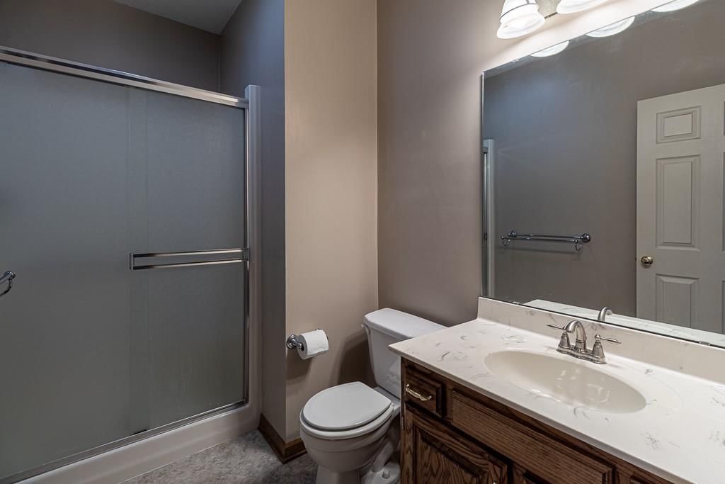 303 W 11th Street — photo 46