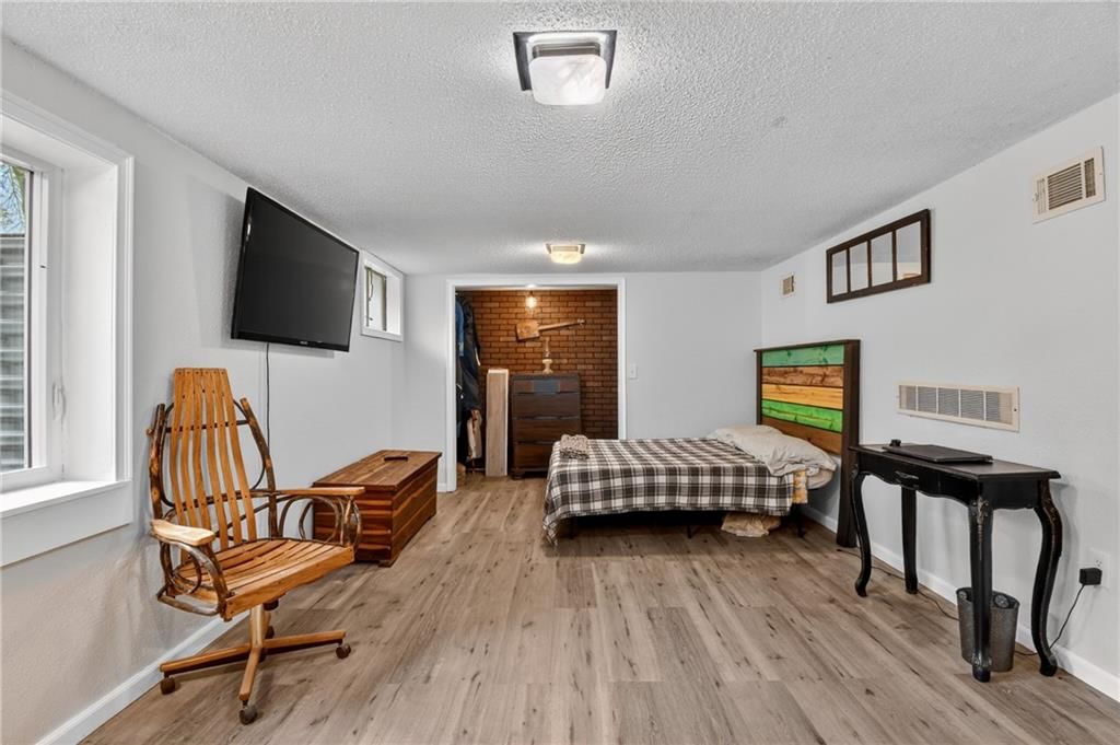 210 Cherokee Drive — photo 23