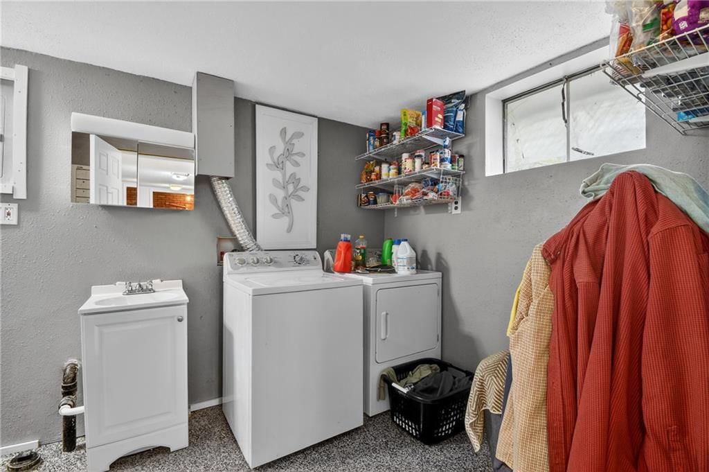 210 Cherokee Drive — photo 25