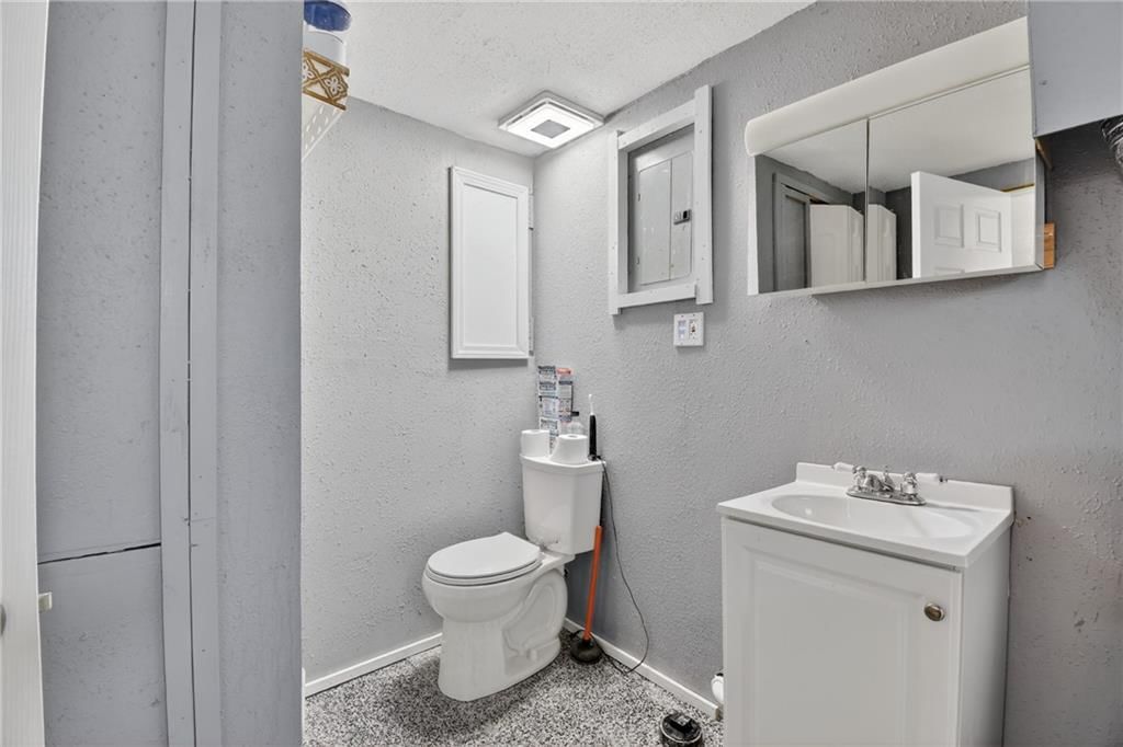 210 Cherokee Drive — photo 26