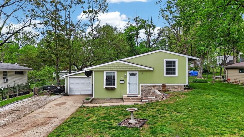 210 Cherokee Drive — photo 30