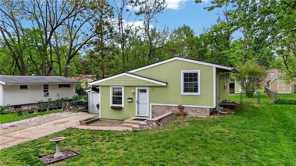 210 Cherokee Drive — photo 31