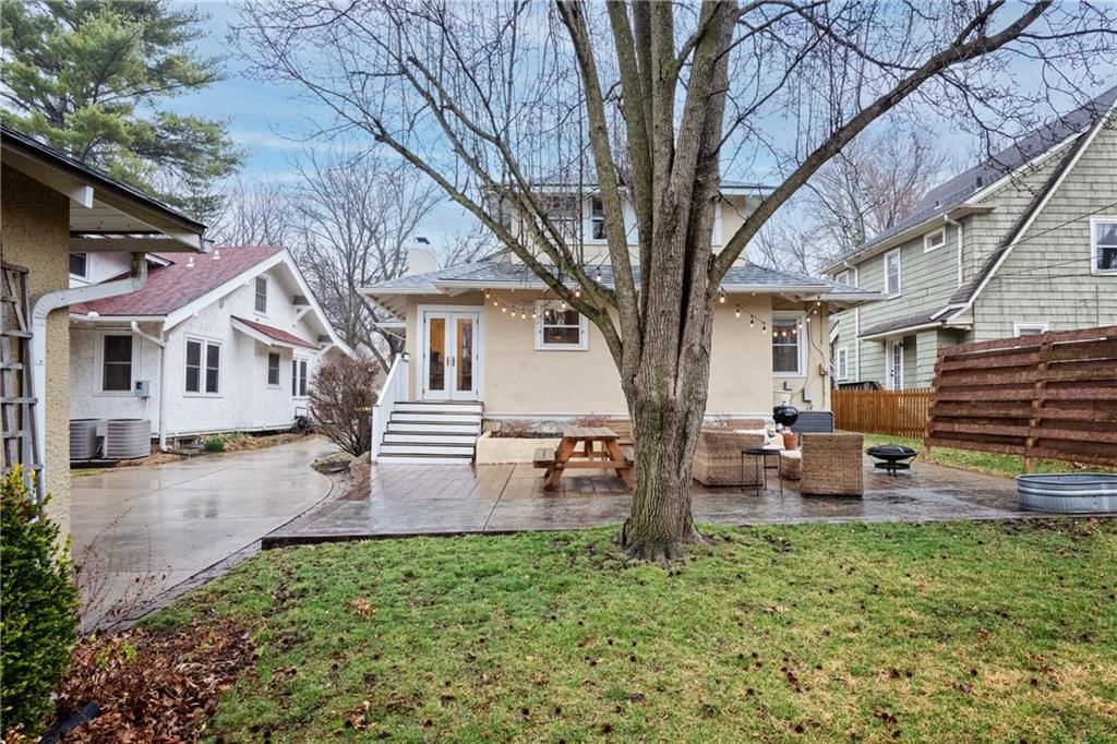 7232 Madison Avenue — photo 25