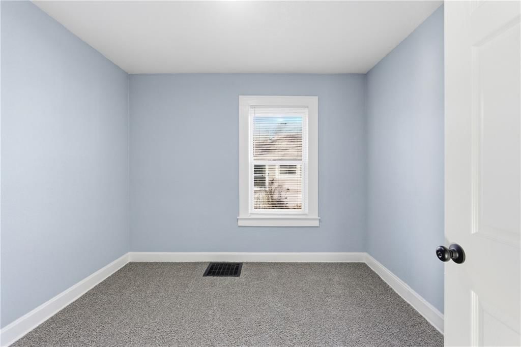 5602 Osage Avenue — photo 9