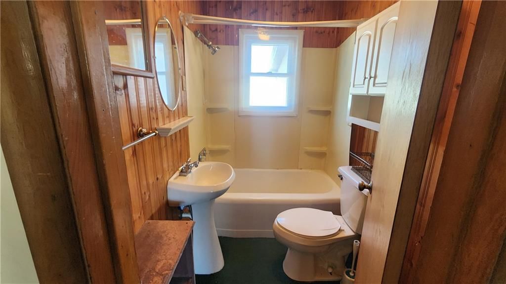 409 E Park Street — photo 16