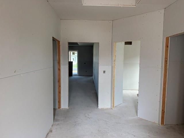 15366 W 173rd Terrace — photo 3