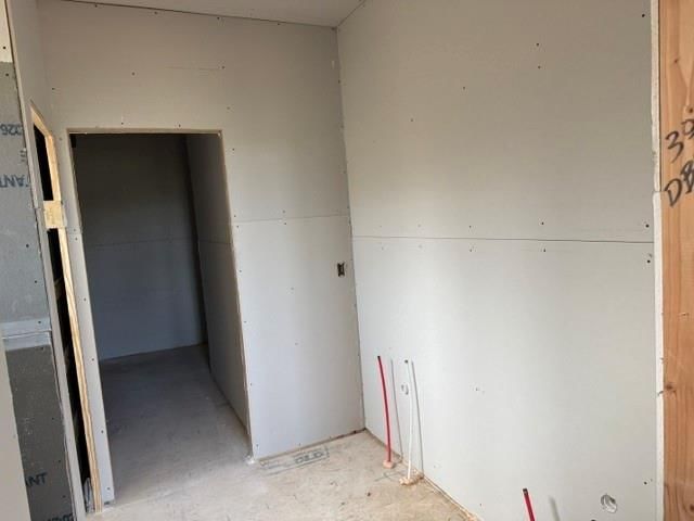 15366 W 173rd Terrace — photo 9