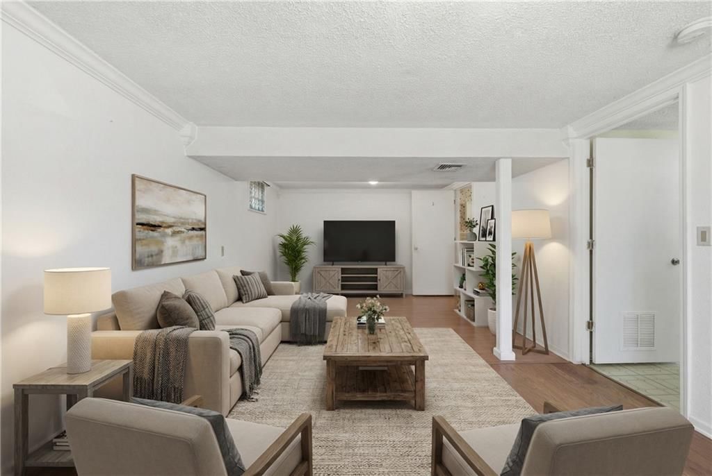 14801 Pine View Drive — photo 26