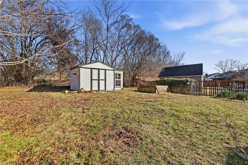 14801 Pine View Drive — photo 33