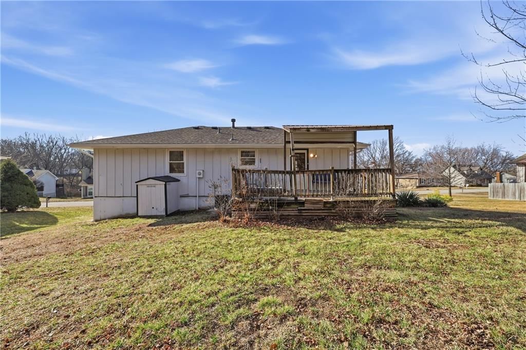 14801 Pine View Drive — photo 35