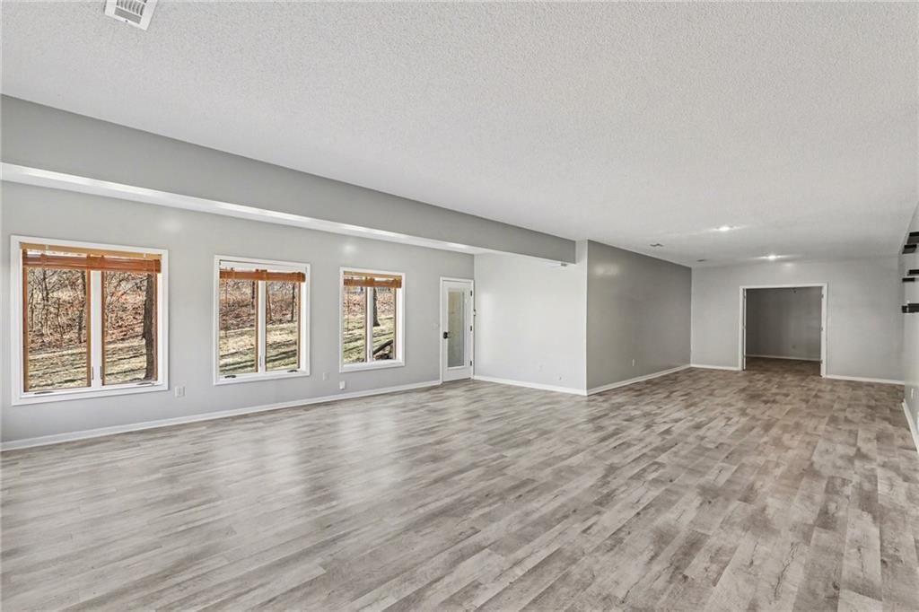 1130 NW Arrowhead Trail — photo 24