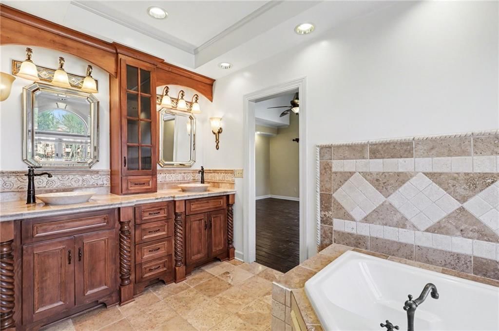 1130 NW Arrowhead Trail — photo 29