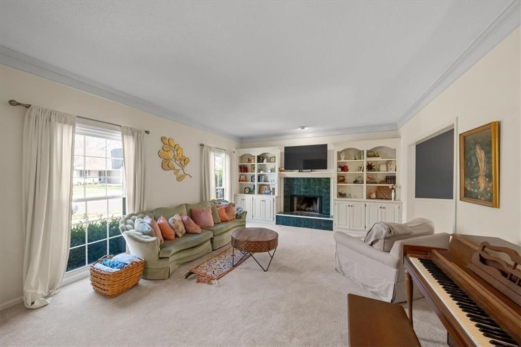 5811 W 124th Street — photo 6