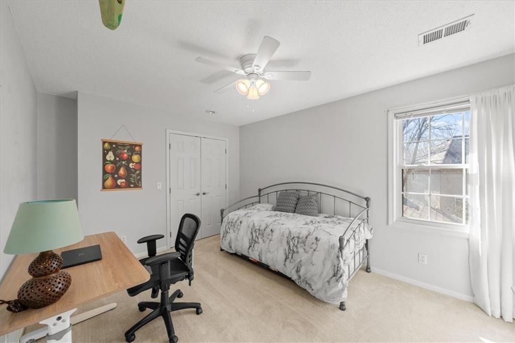 5811 W 124th Street — photo 18